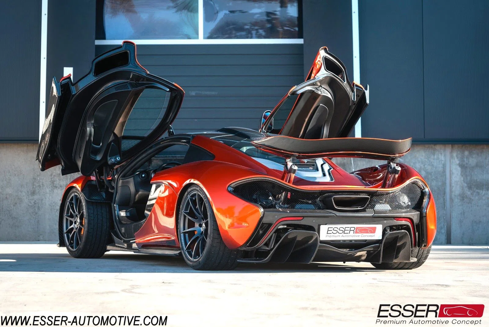 2016 MCLAREN P1