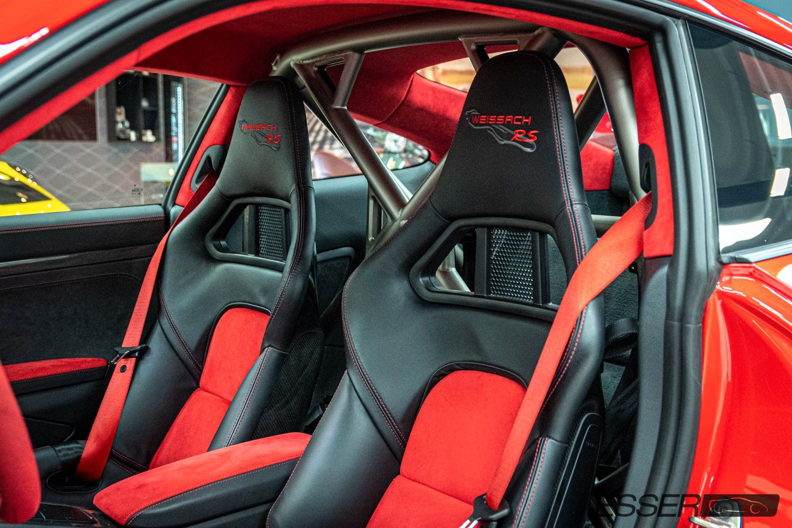 2018 Porsche 991 GT2 RS Weissach, 16/20