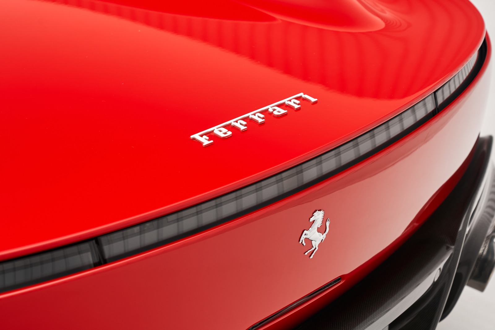 2021 Ferrari Monza SP2, 13/16