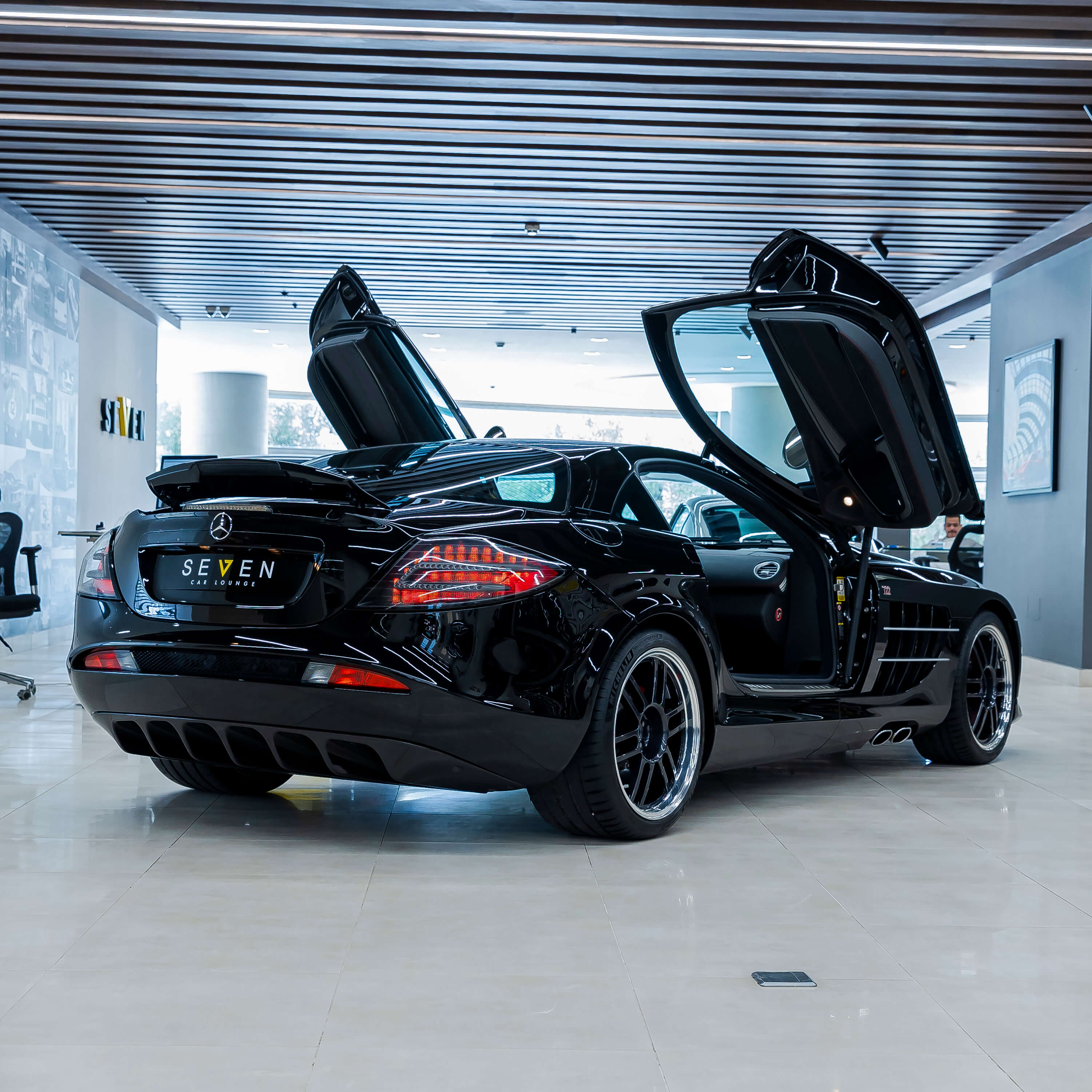 Mercedes-Benz SLR 722, 8/15