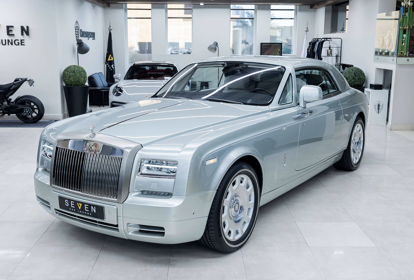 Rolls-Royce Phantom Coupe Pearl Collection One of One