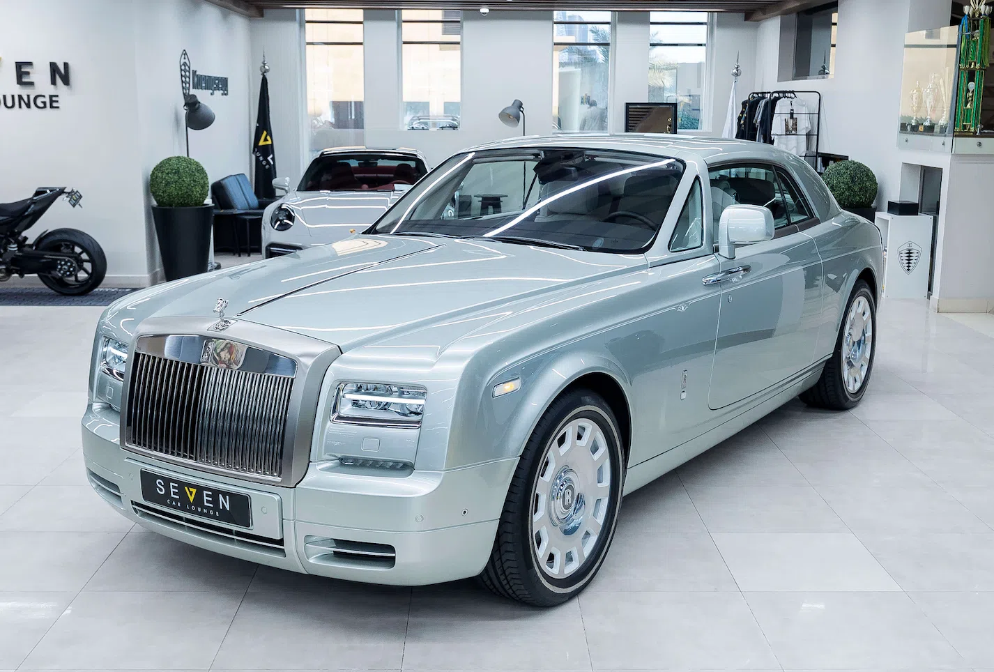 Rolls-Royce Phantom Coupe Pearl Collection One of One