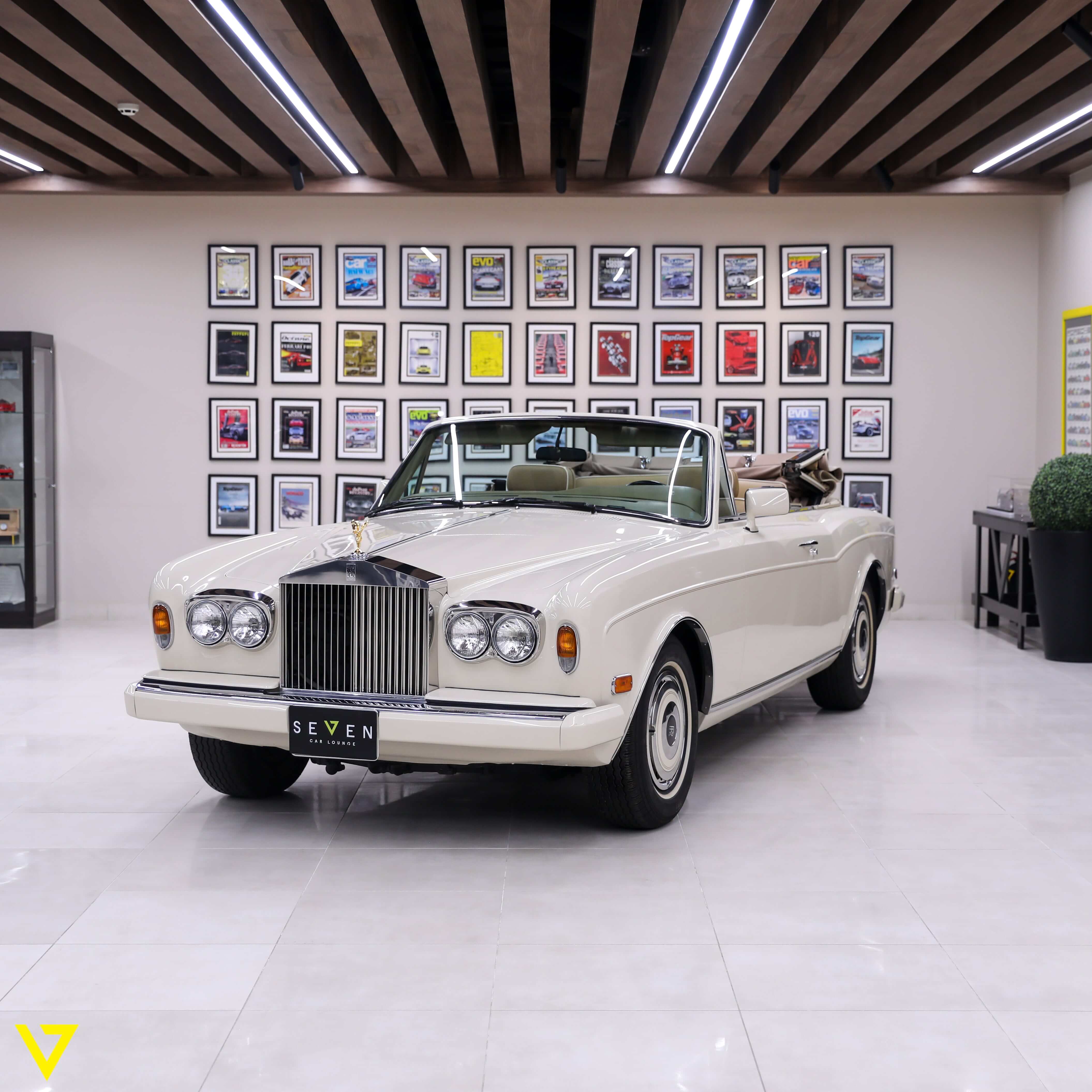 1987 Rolls-Royce Corniche II, 5/17