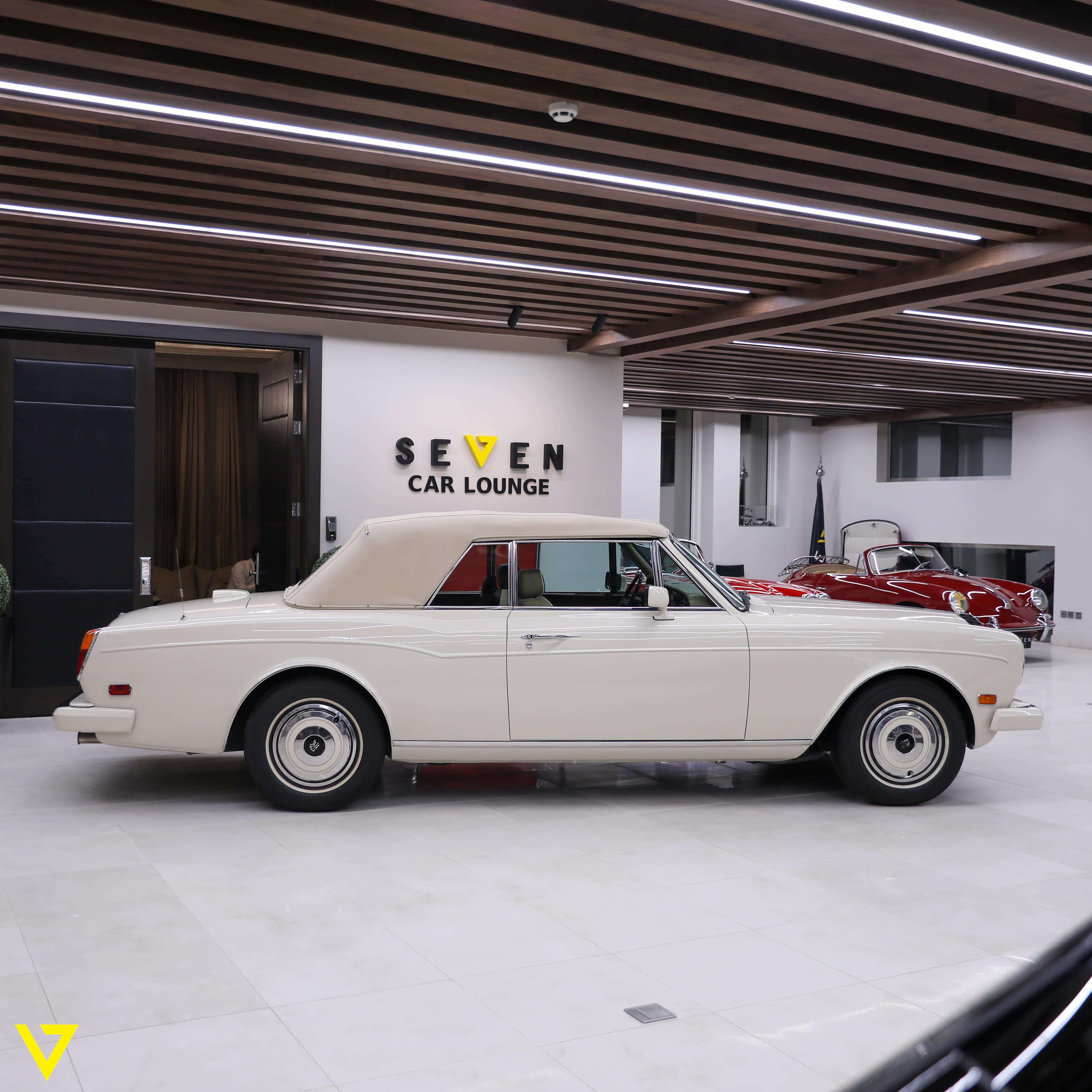 1987 Rolls-Royce Corniche II, 9/17