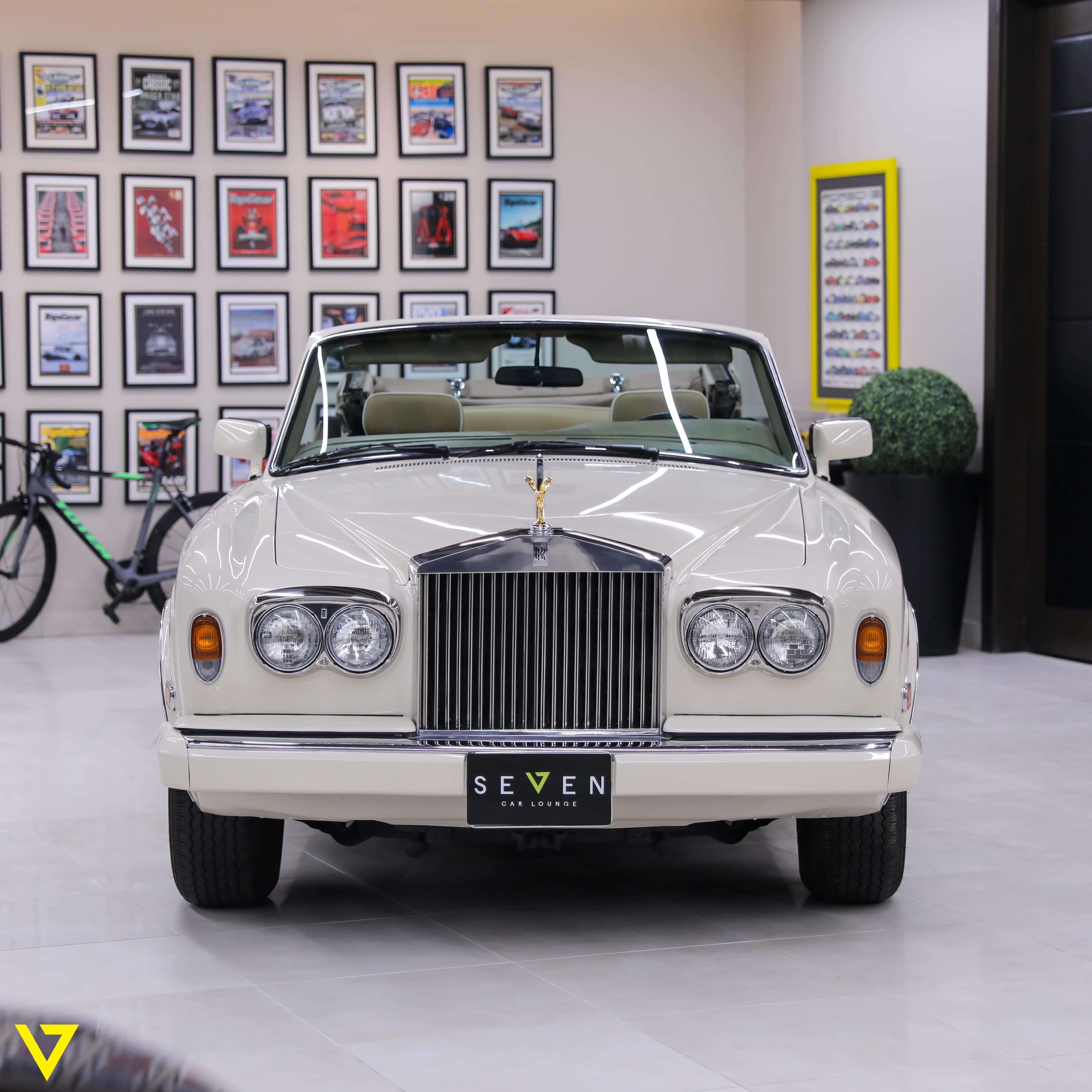 1987 Rolls-Royce Corniche II, 12/17