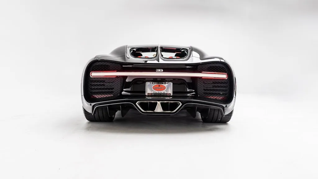 2019 Bugatti Chiron "110 Ans Bugatti", 26/39