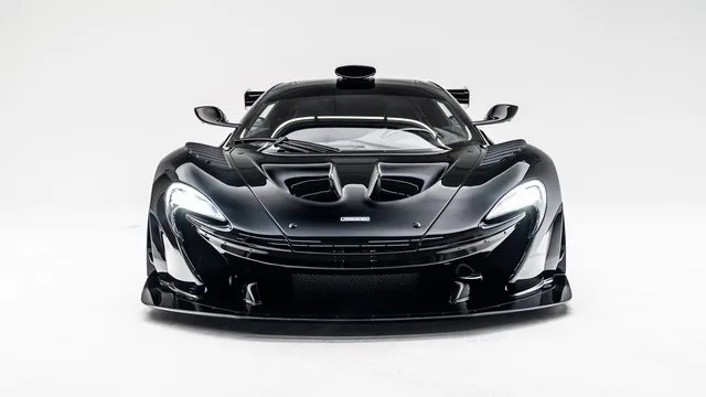 2014 McLaren P1 GT Lanzante, 2/14