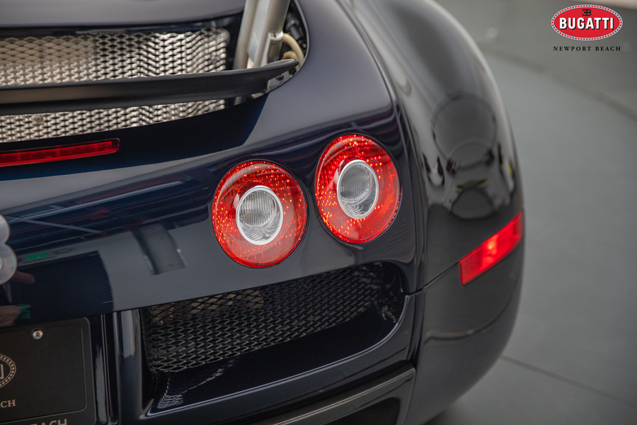 2008 Bugatti Veyron 16.4, 17/20