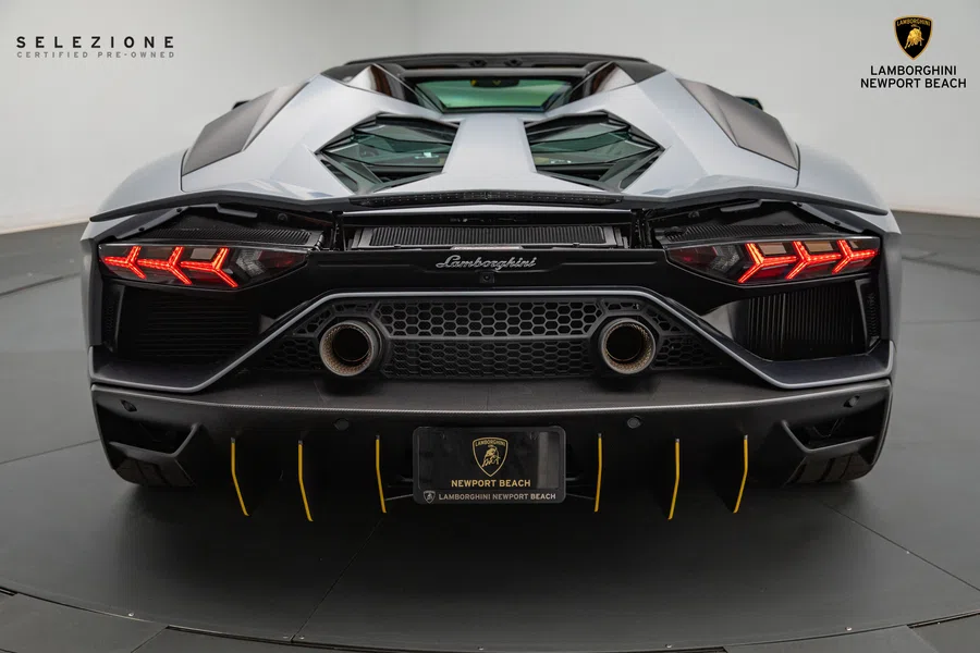 2022 Lamborghini Aventador LP 780-4 Ultimae, rear three-quarter view, Grigio Acheso Matt