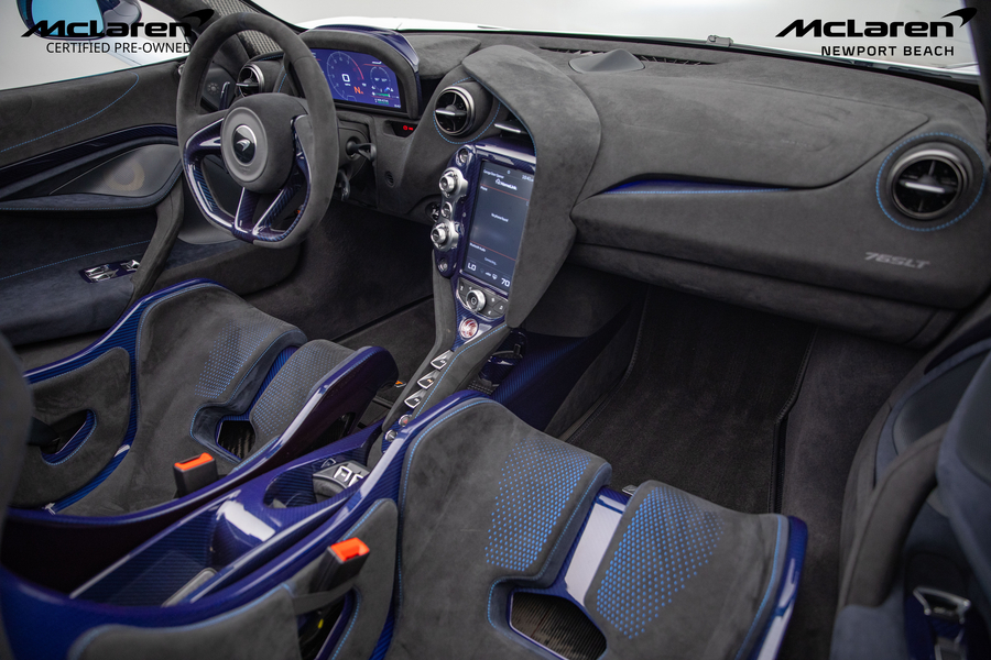 2022 McLaren 765LT, 16/20