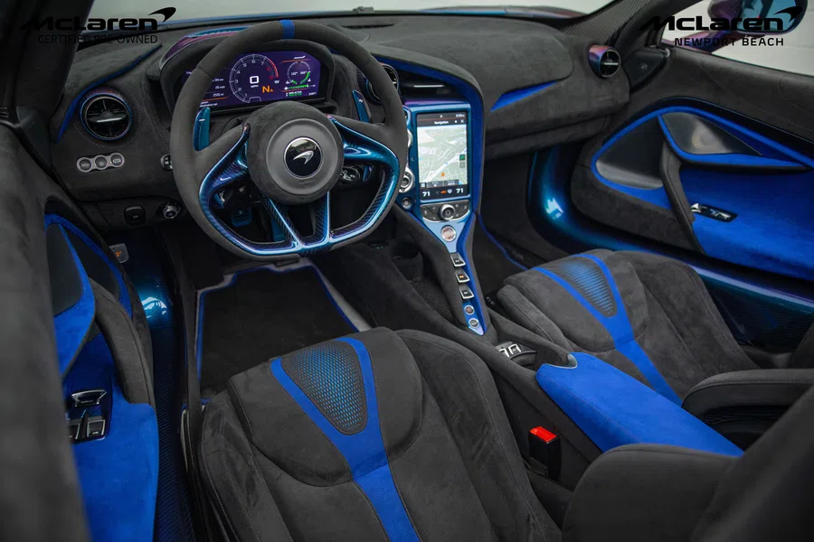 2022 McLaren 765LT interior