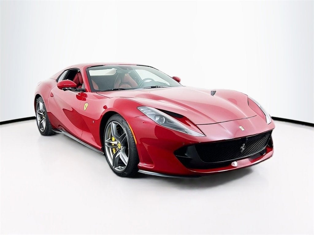 2022 Ferrari 812 GTS