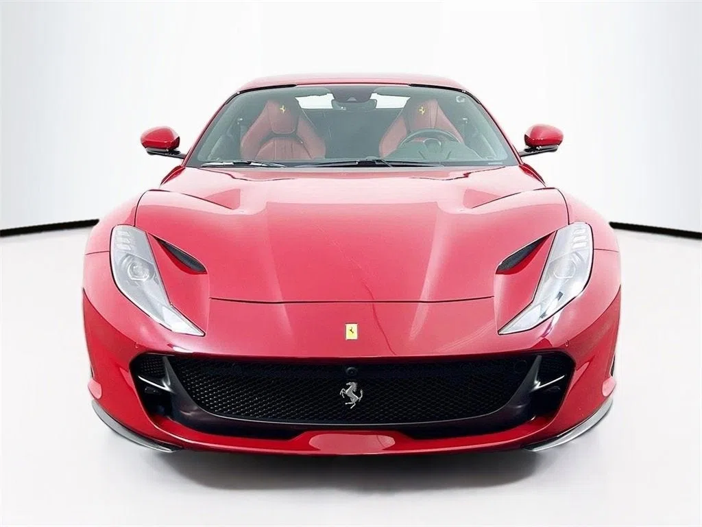 2022 Ferrari 812 GTS, 7/8