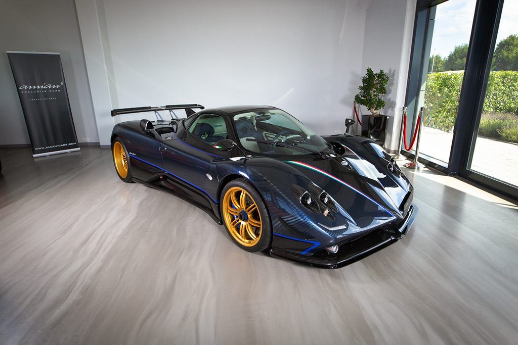 2010 Pagani Zonda Tricolore