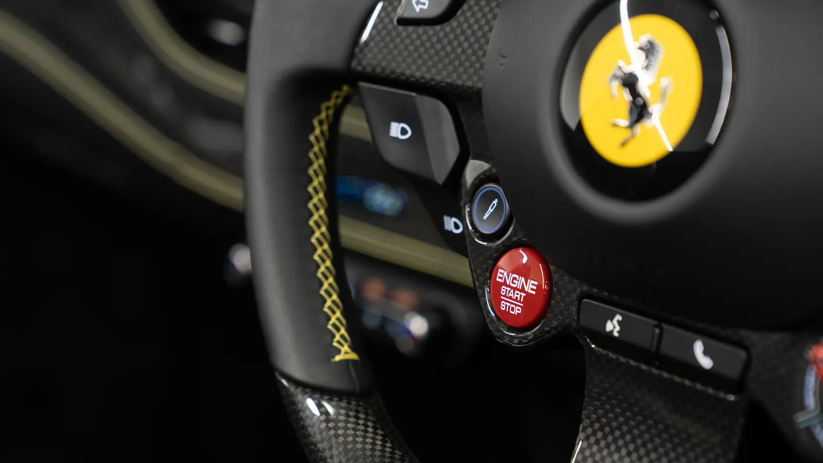 2022 Ferrari F8 Spider, 16/19