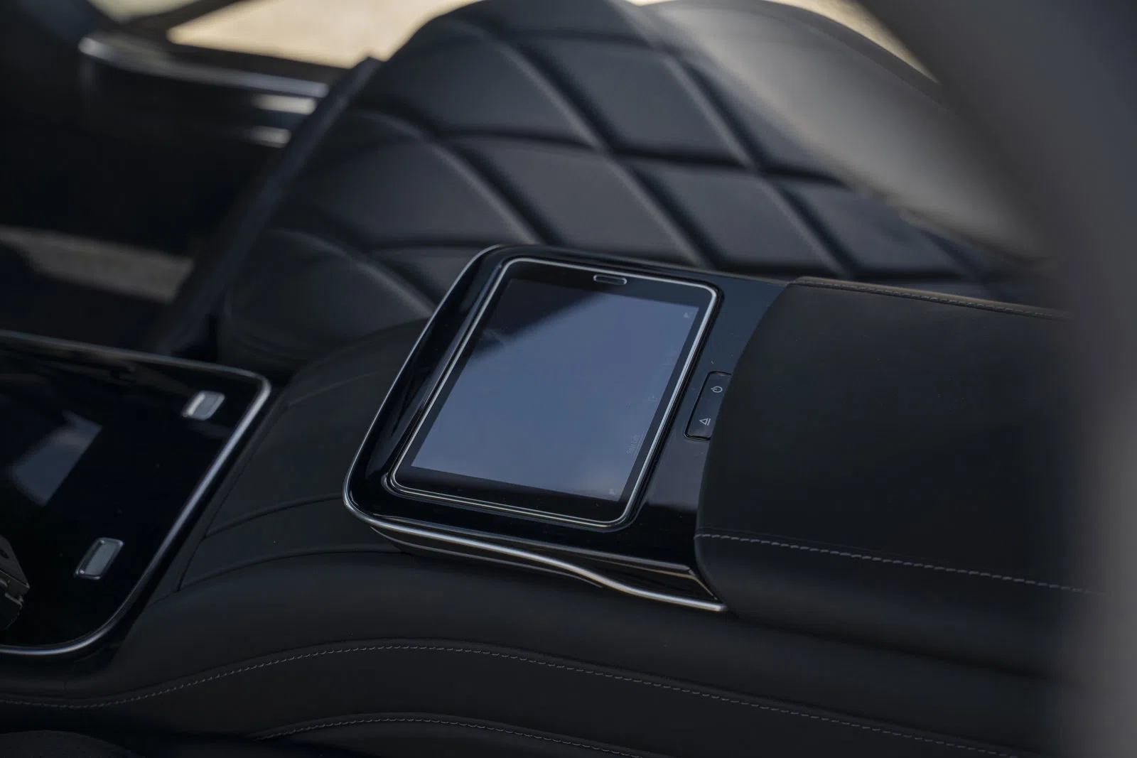 Mercedes-Maybach S 580 4Matic interior