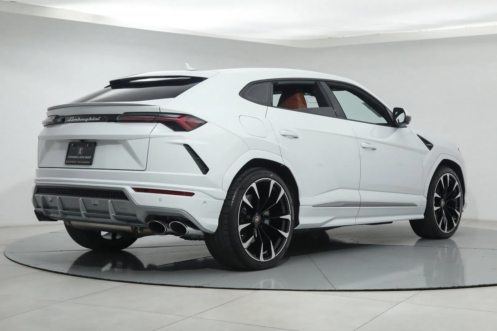 2020 Lamborghini Urus for sale, exterior