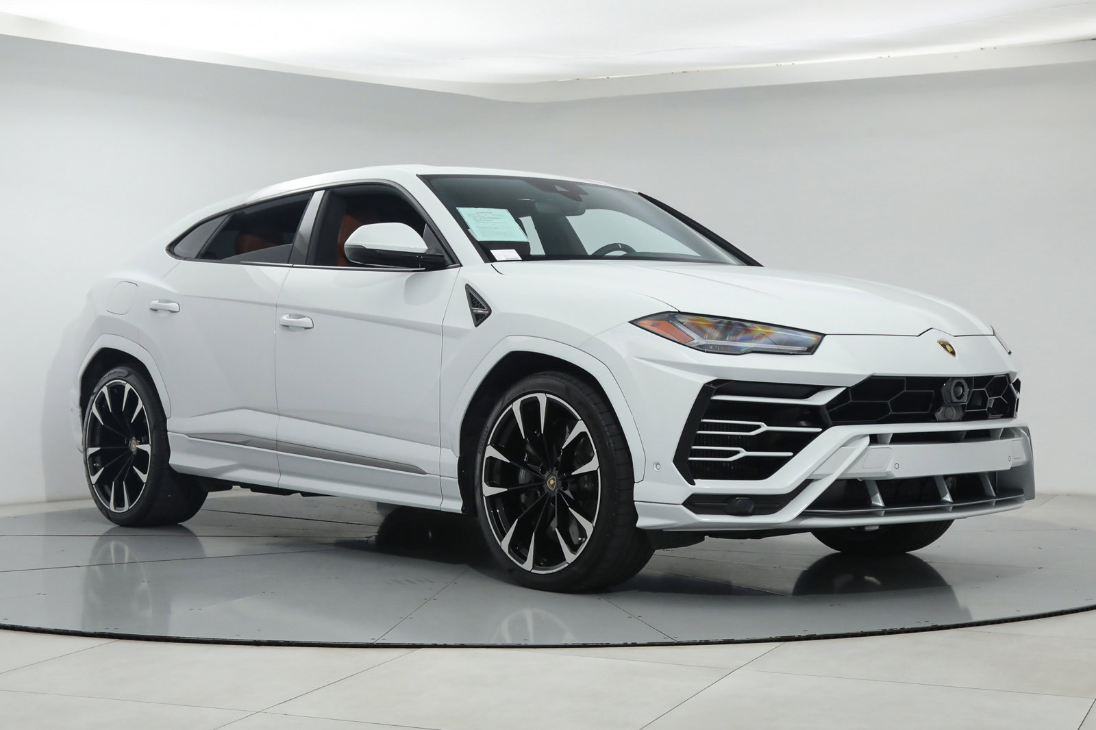 2020 Lamborghini Urus, 6/20
