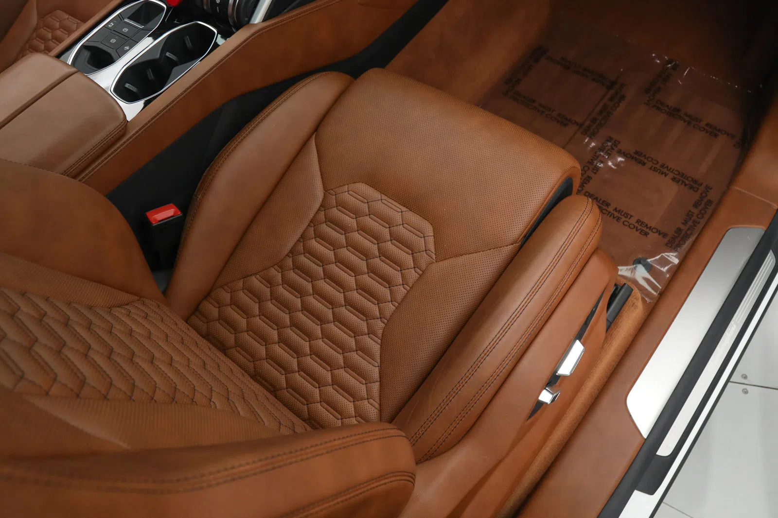 2020 Lamborghini Urus interior, seats
