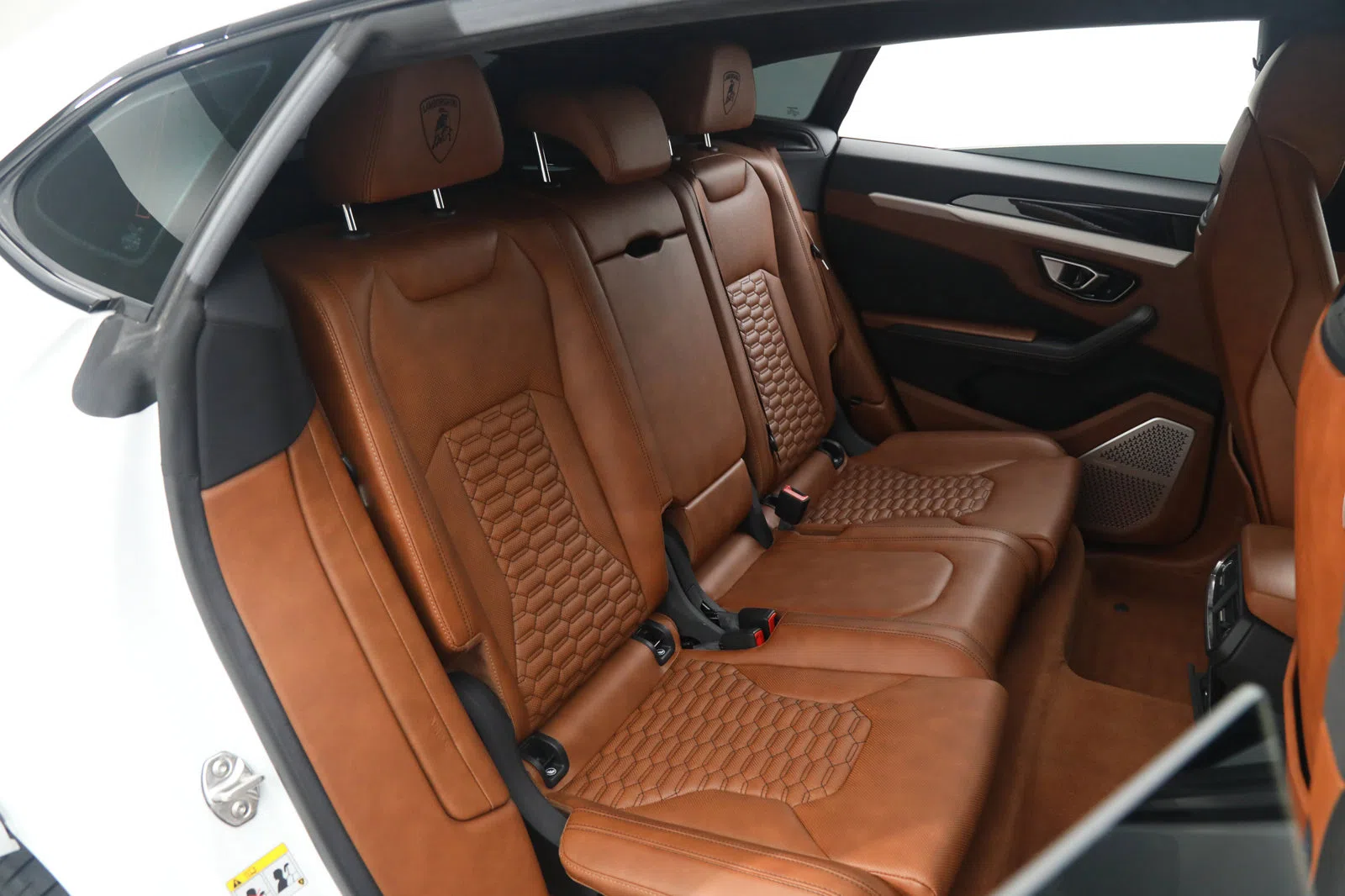 2020 Lamborghini Urus interior, seats