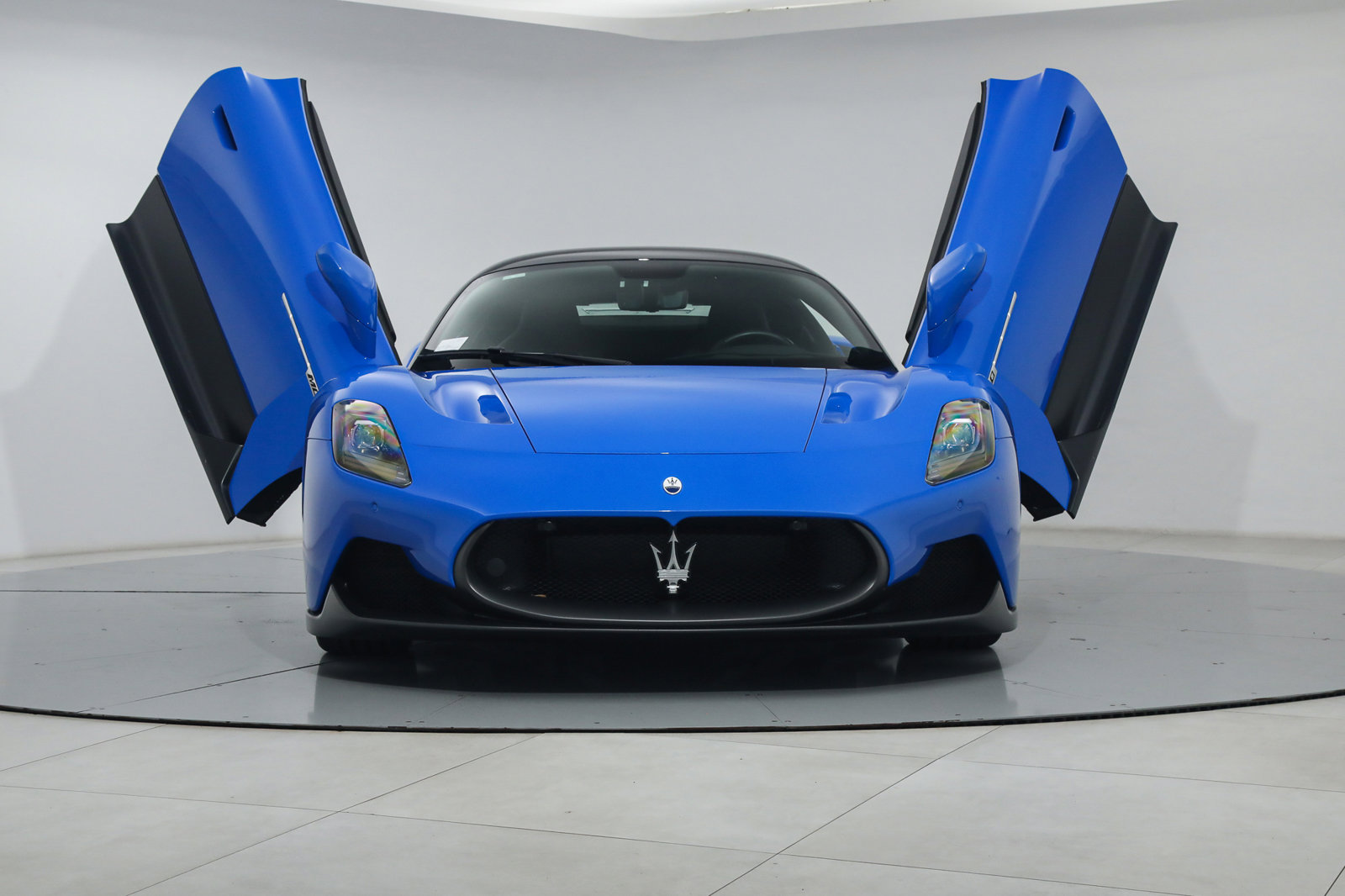 2022 Maserati MC20, 9/17