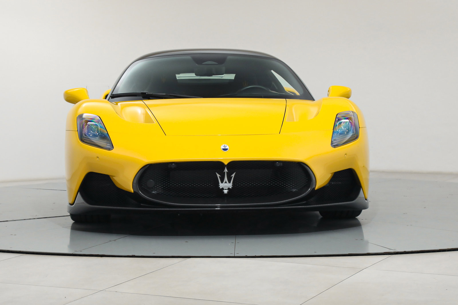 2023 Maserati MC20, 8/19