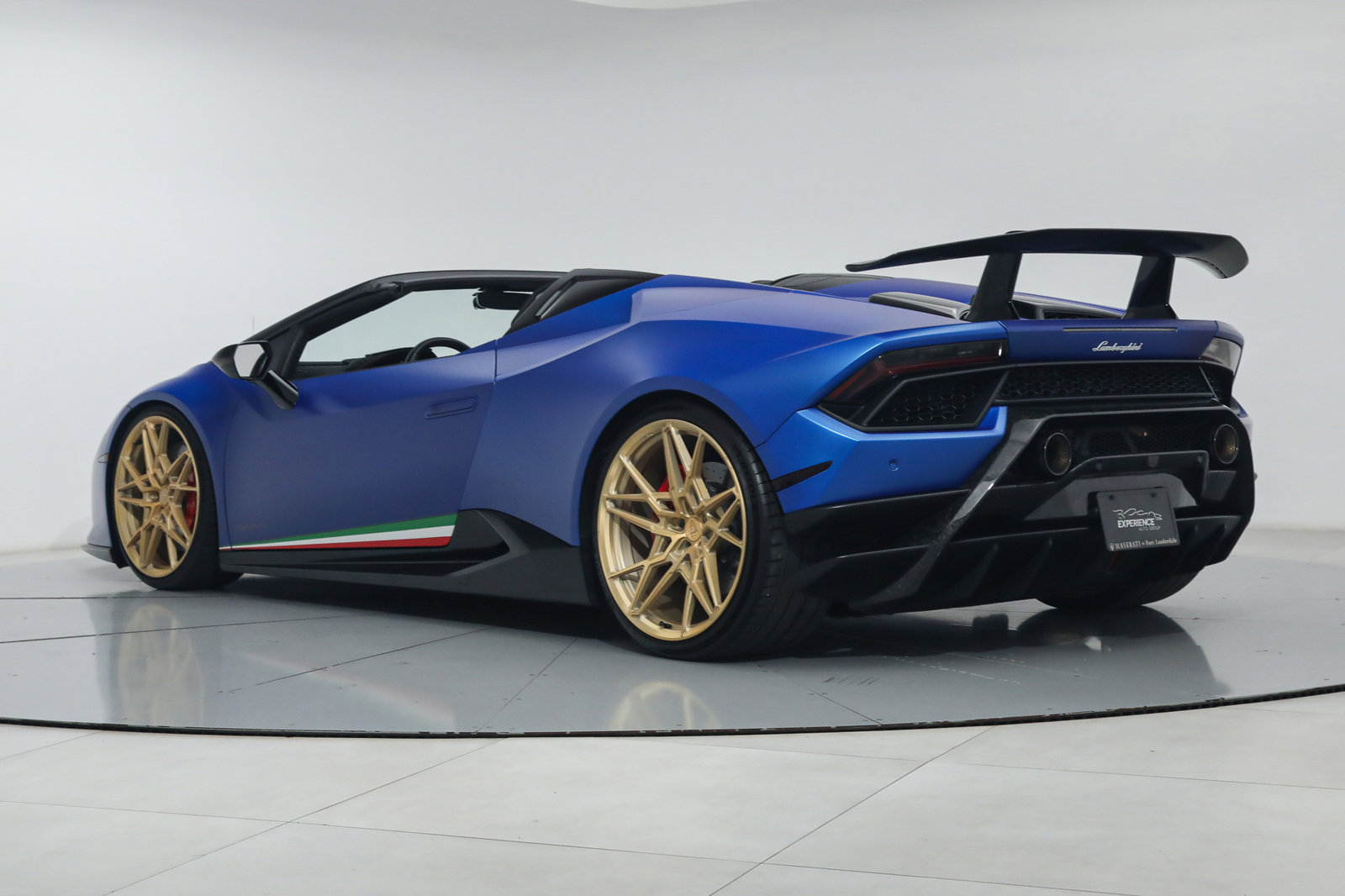 2019 Lamborghini Huracán Performante Spyder, 3/20
