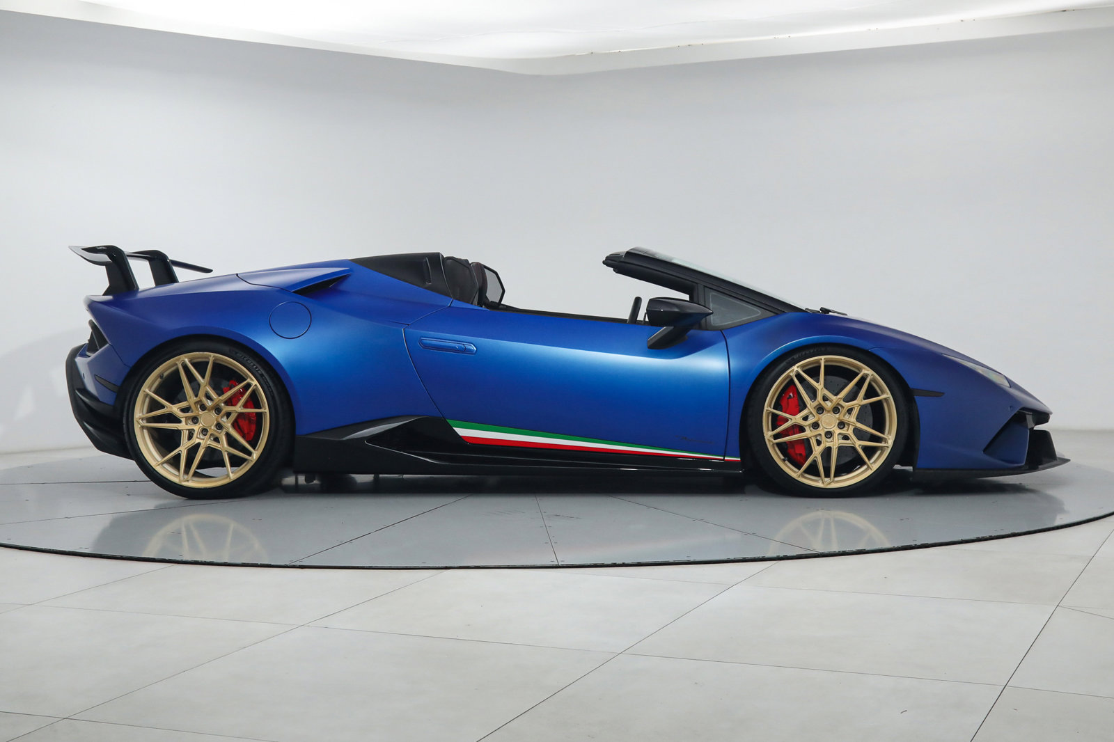 2019 Lamborghini Huracán Performante Spyder, 6/20