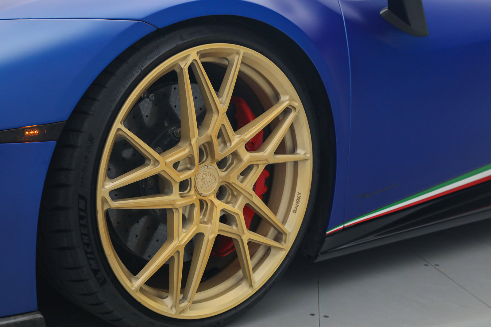 2019 Lamborghini Huracán Performante Spyder, 10/20