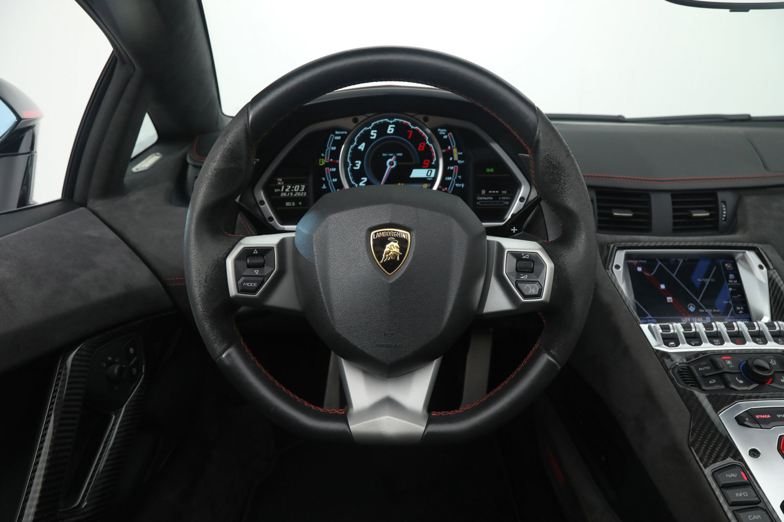 2016 Lamborghini Aventador LP 700-4 Roadster, 6/17