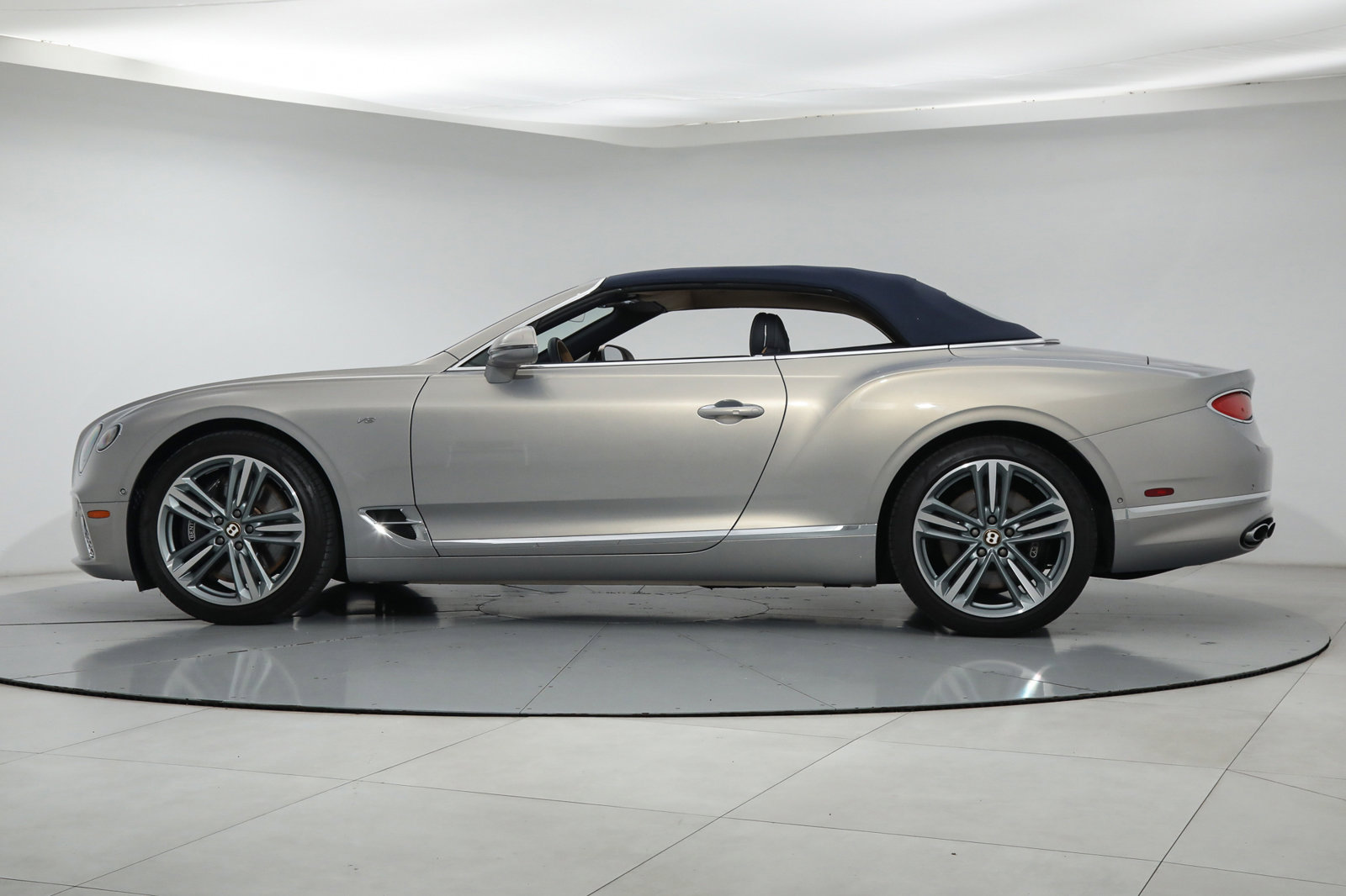 2020 Bentley Continental GT Convertible V8, 2/19