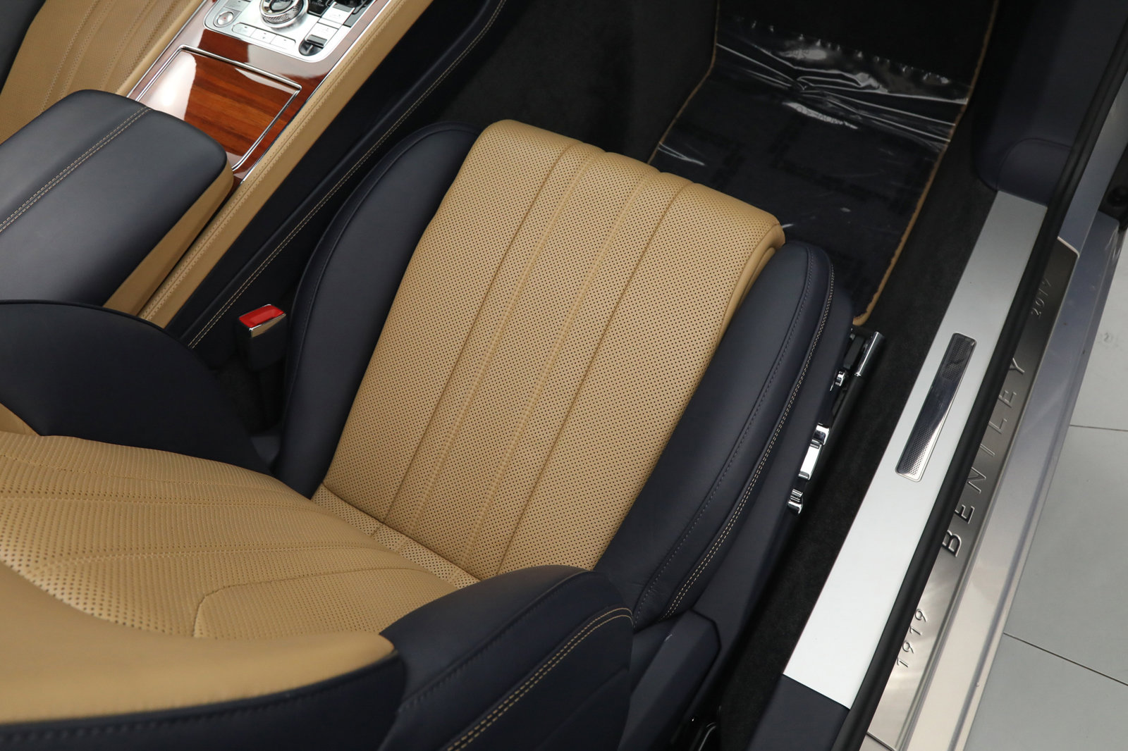 2020 Bentley Continental GT Convertible V8, 12/19