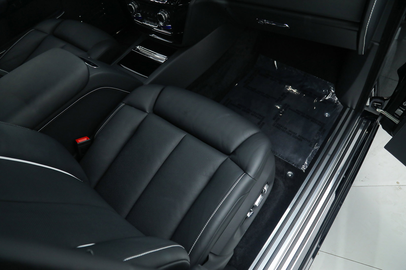 2022 Rolls-Royce Phantom, 13/19