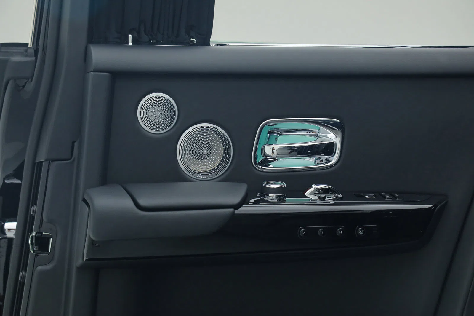 2022 Rolls-Royce Phantom interior