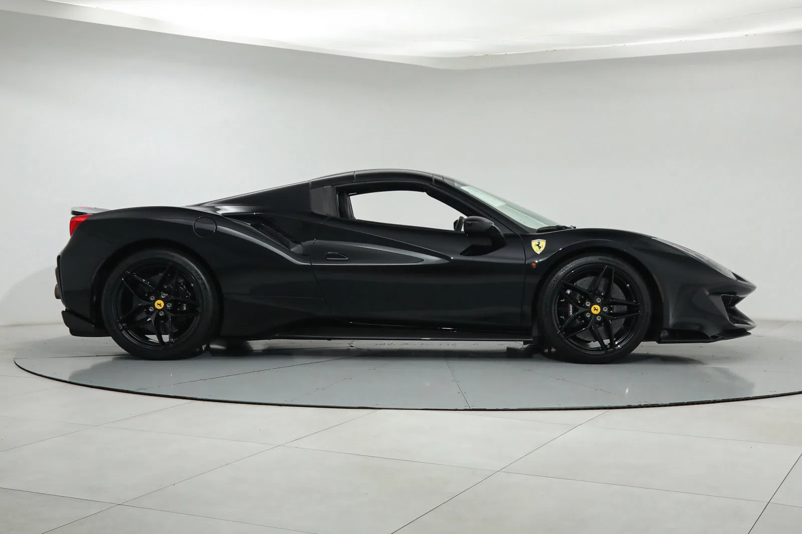 2020 Ferrari 488 Pista Spider for sale, exterior