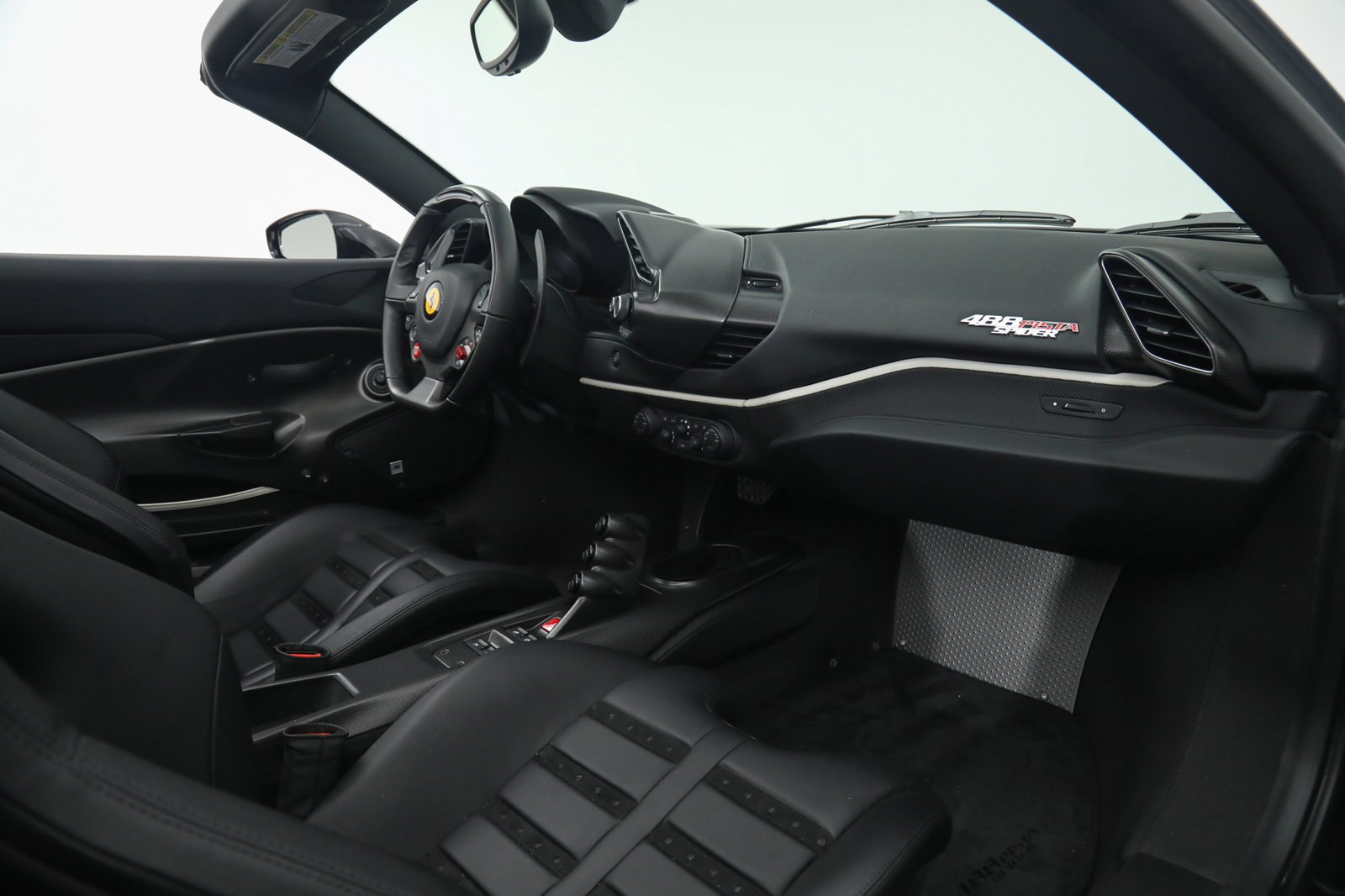 2020 Ferrari 488 Pista Spider, 8/12