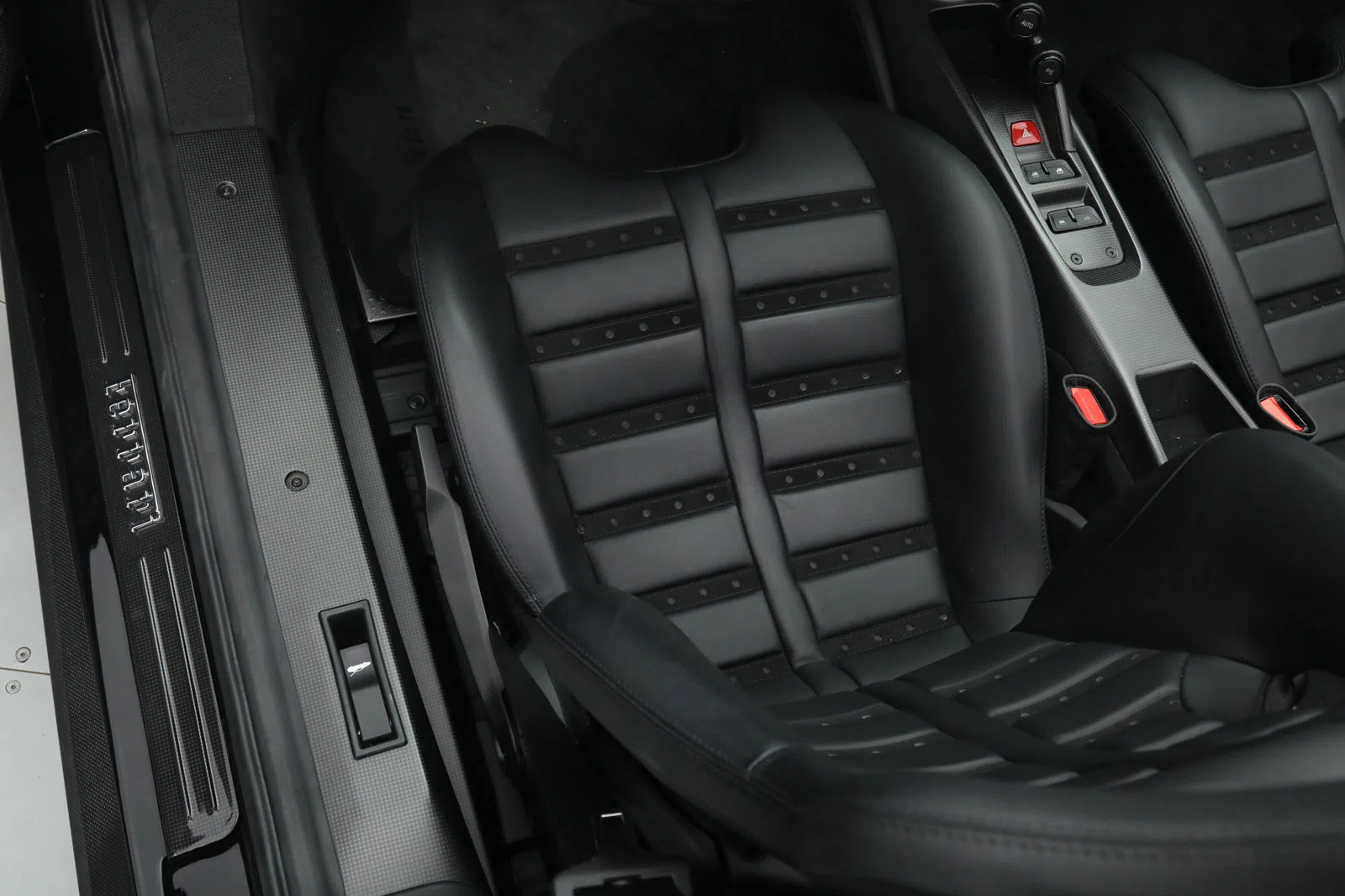 2020 Ferrari 488 Pista Spider interior, seats