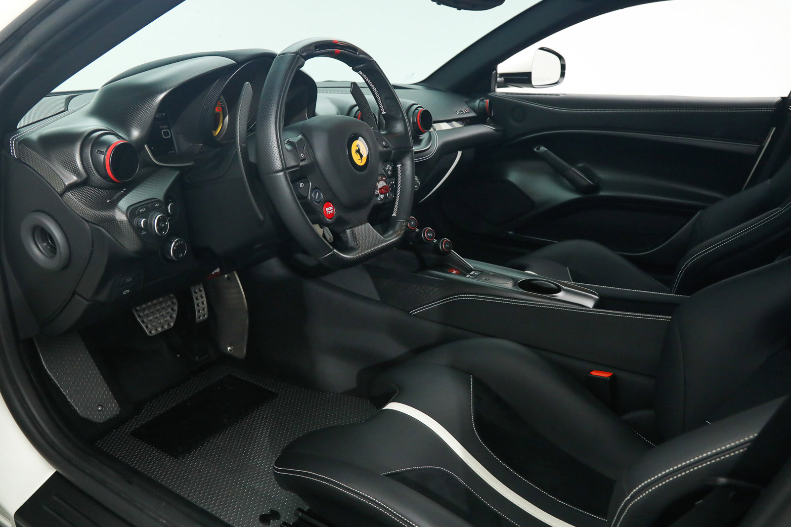 2017 Ferrari F12tdf, 3/17