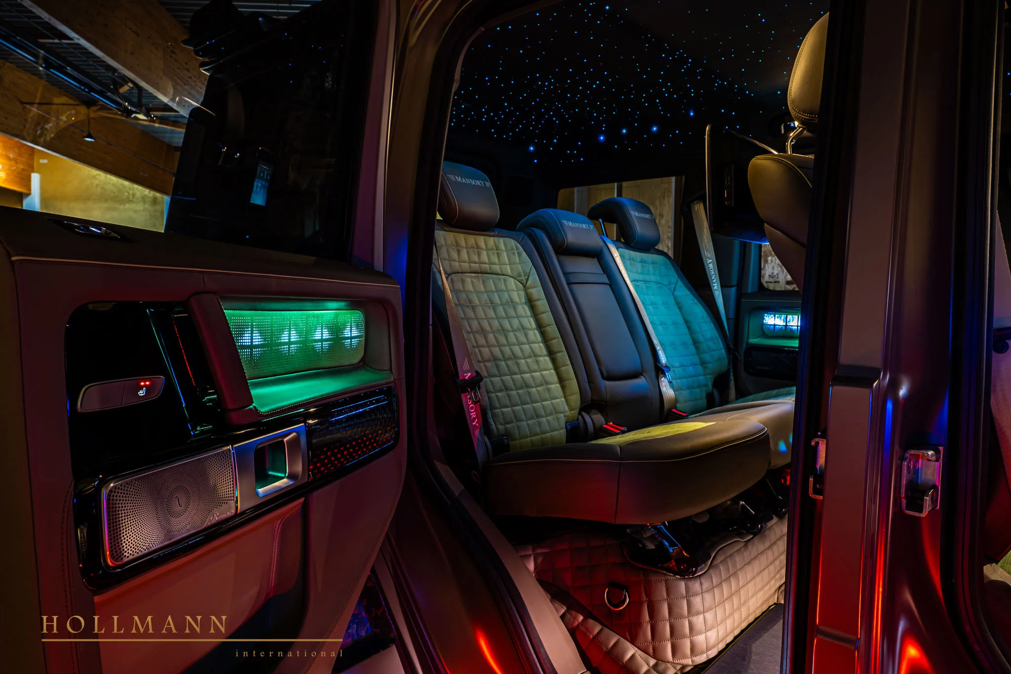 2023 Mansory G-Class interior, seats, Leather Grey + Green