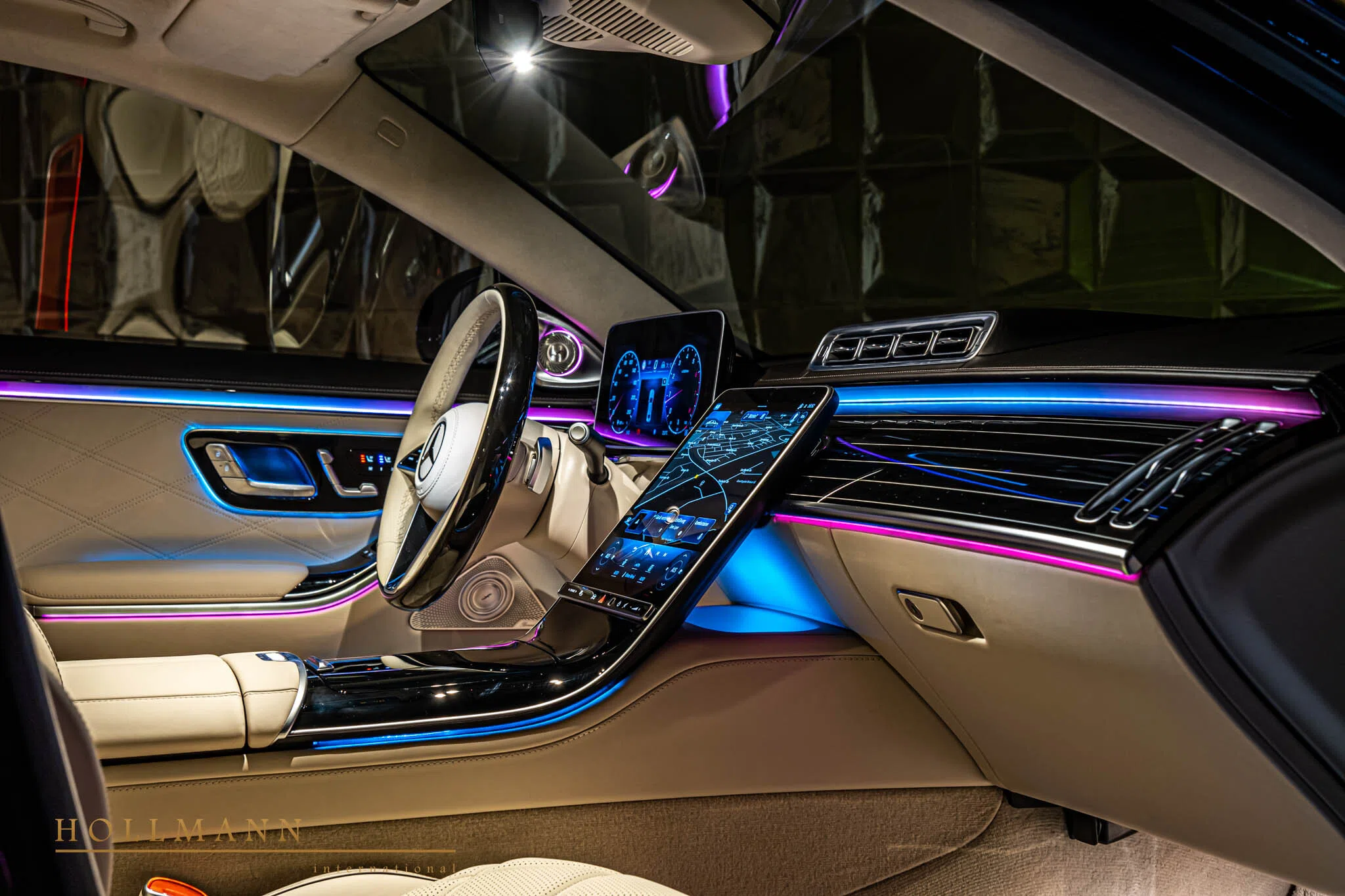 2023 Mercedes-Benz S 680 MAYBACH interior, dashboard, Leather Beige