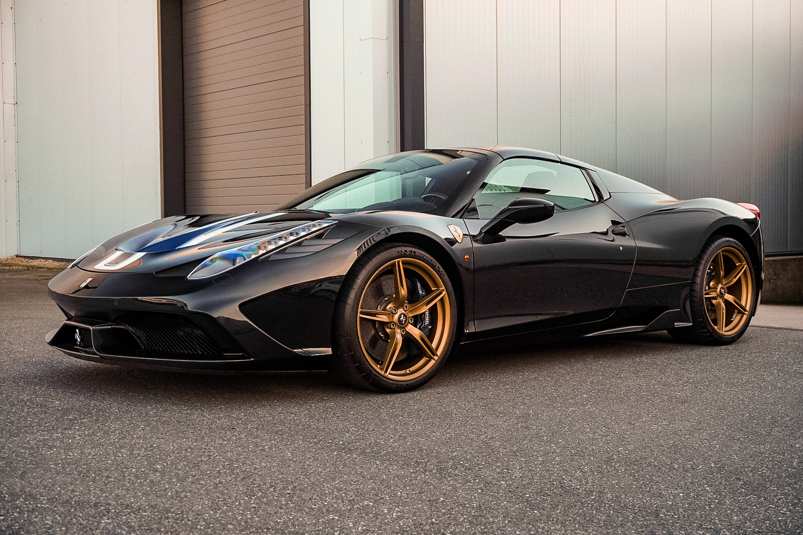 2015 Ferrari 458 Speciale Aperta, 2/15