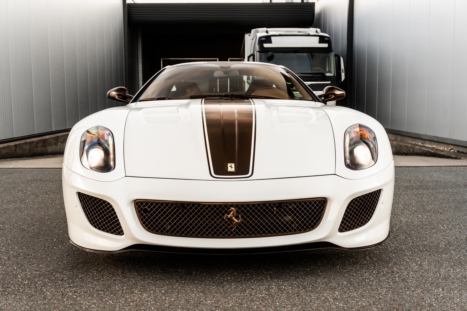 2011 Ferrari 599 GTO, 2/17