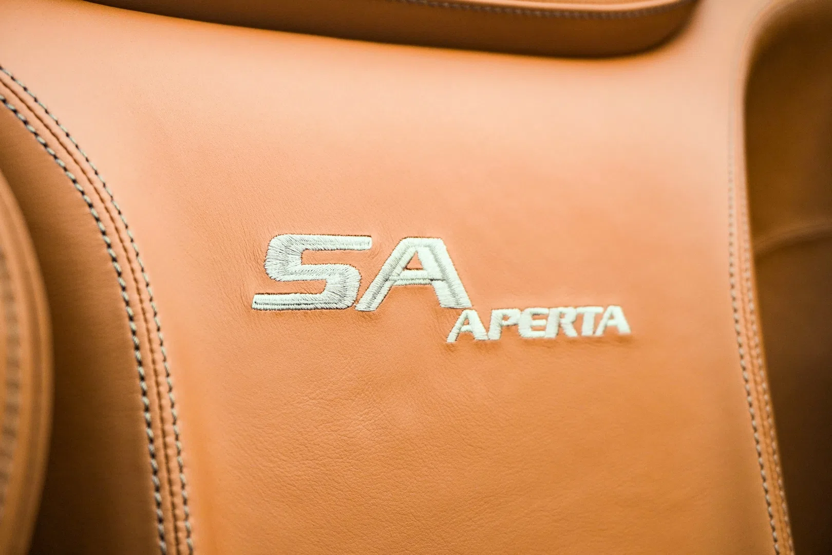 2011 Ferrari SA Aperta, detail
