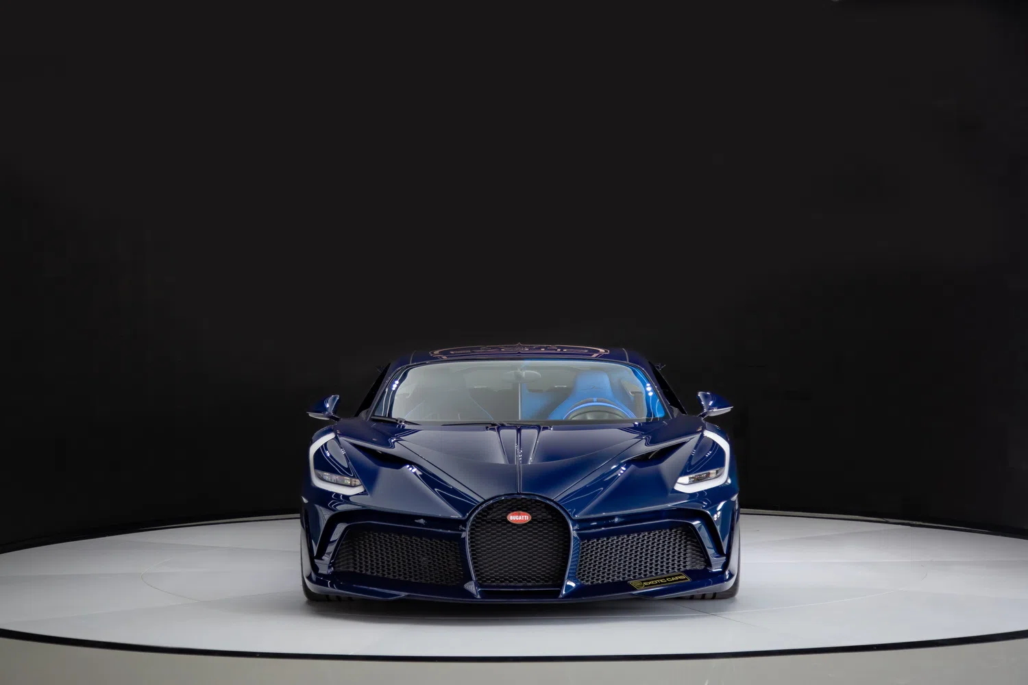 2022 Bugatti Divo for sale, exterior, Blue exposed carbon
