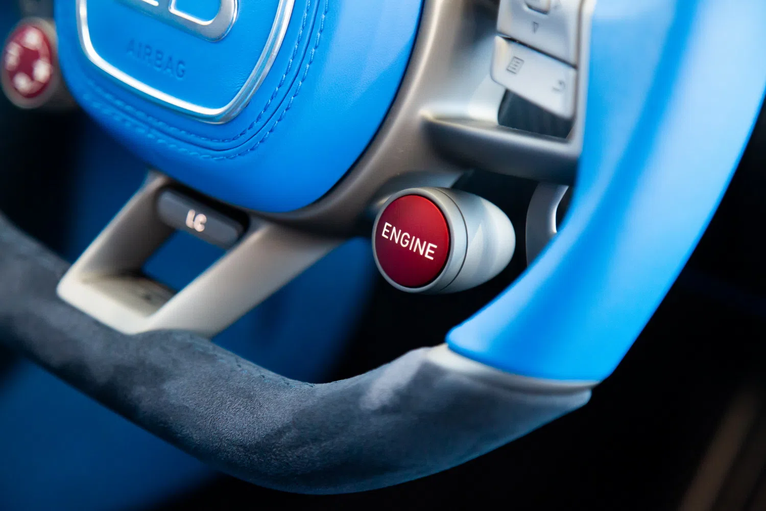 2022 Bugatti Divo interior