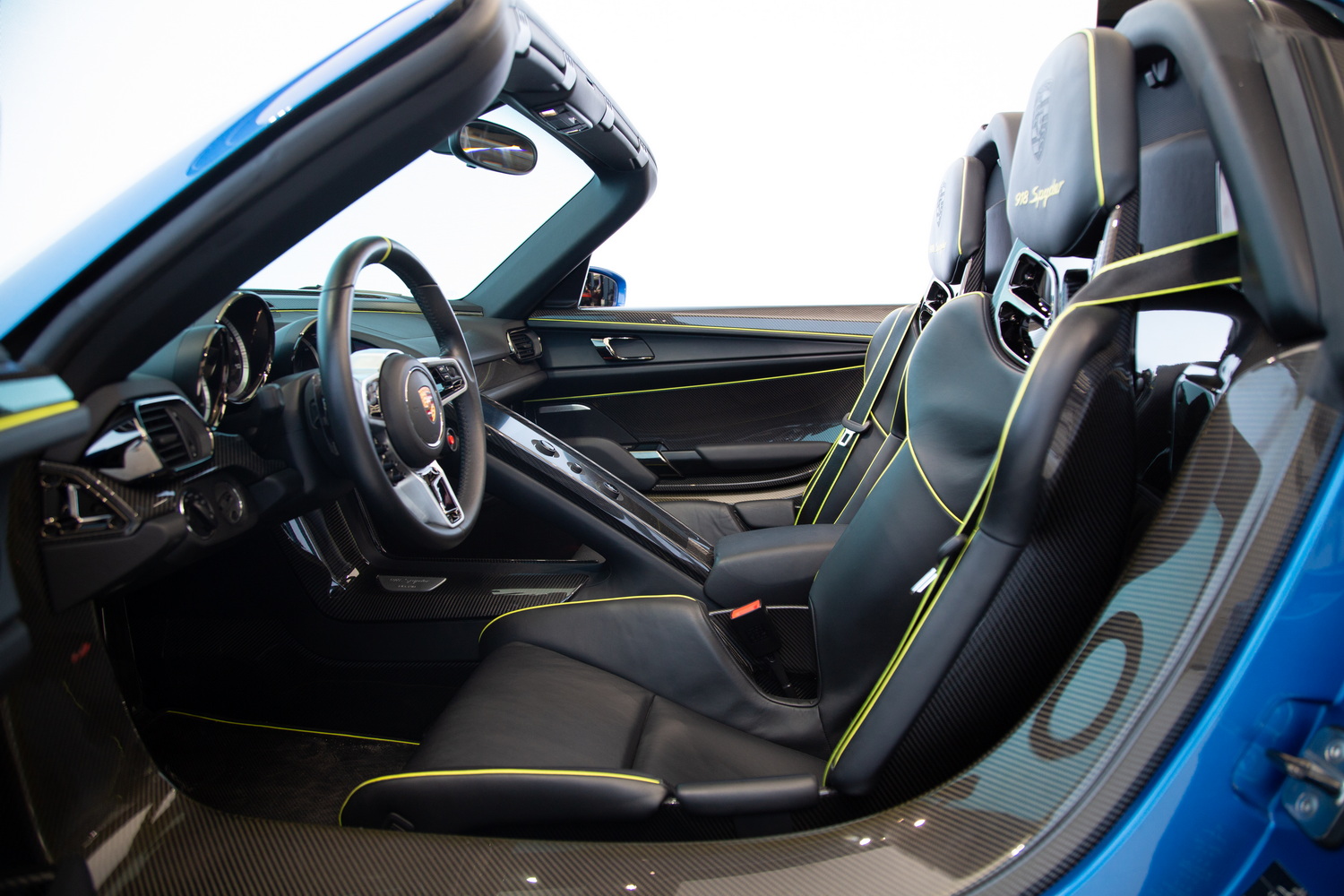 2015 Porsche 918 Spyder, 13/20