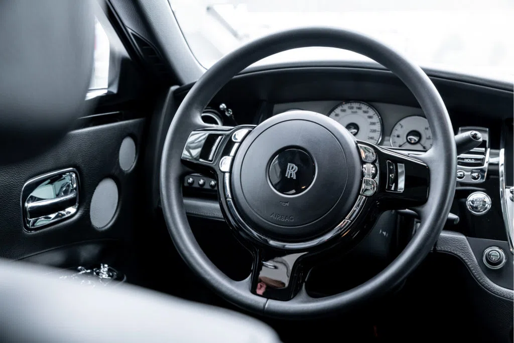 2010 Rolls-Royce Ghost interior, Black