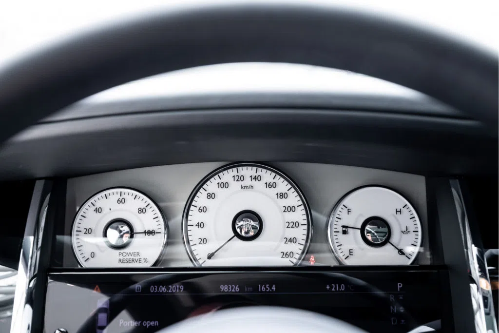 2010 Rolls-Royce Ghost interior, Black