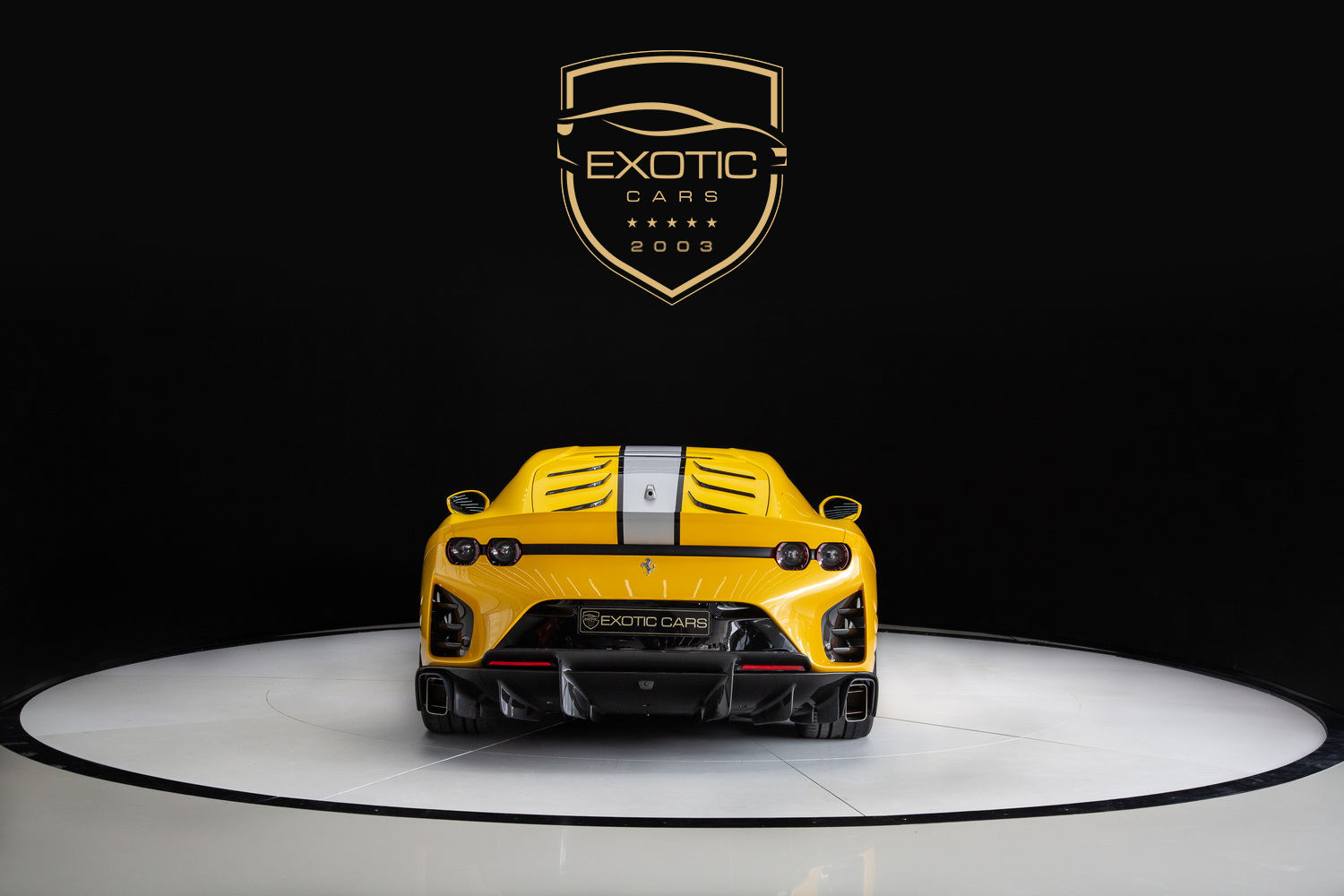 2023 Ferrari 812 Competizione, 3/20