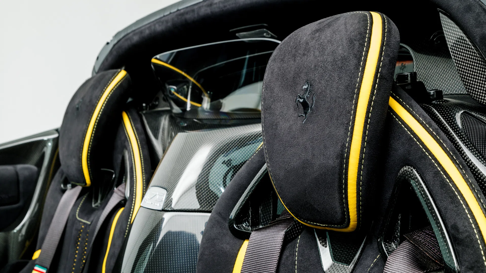 2016 Ferrari La Ferrari Aperta interior, seats, Alcantara